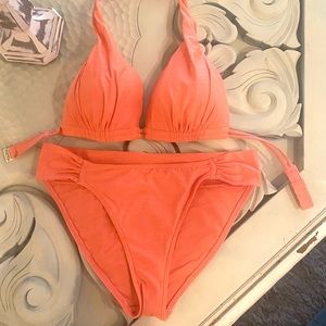 🔥❤️‍🔥HOST PICK❤️‍🔥🔥NWOT Sunsets Halter Bikini